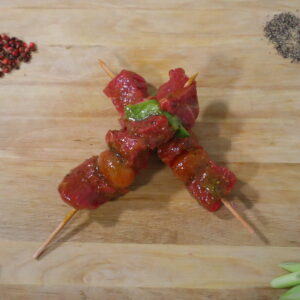 BROCHETTE DE BOEUF MARINEE AU POIVRE